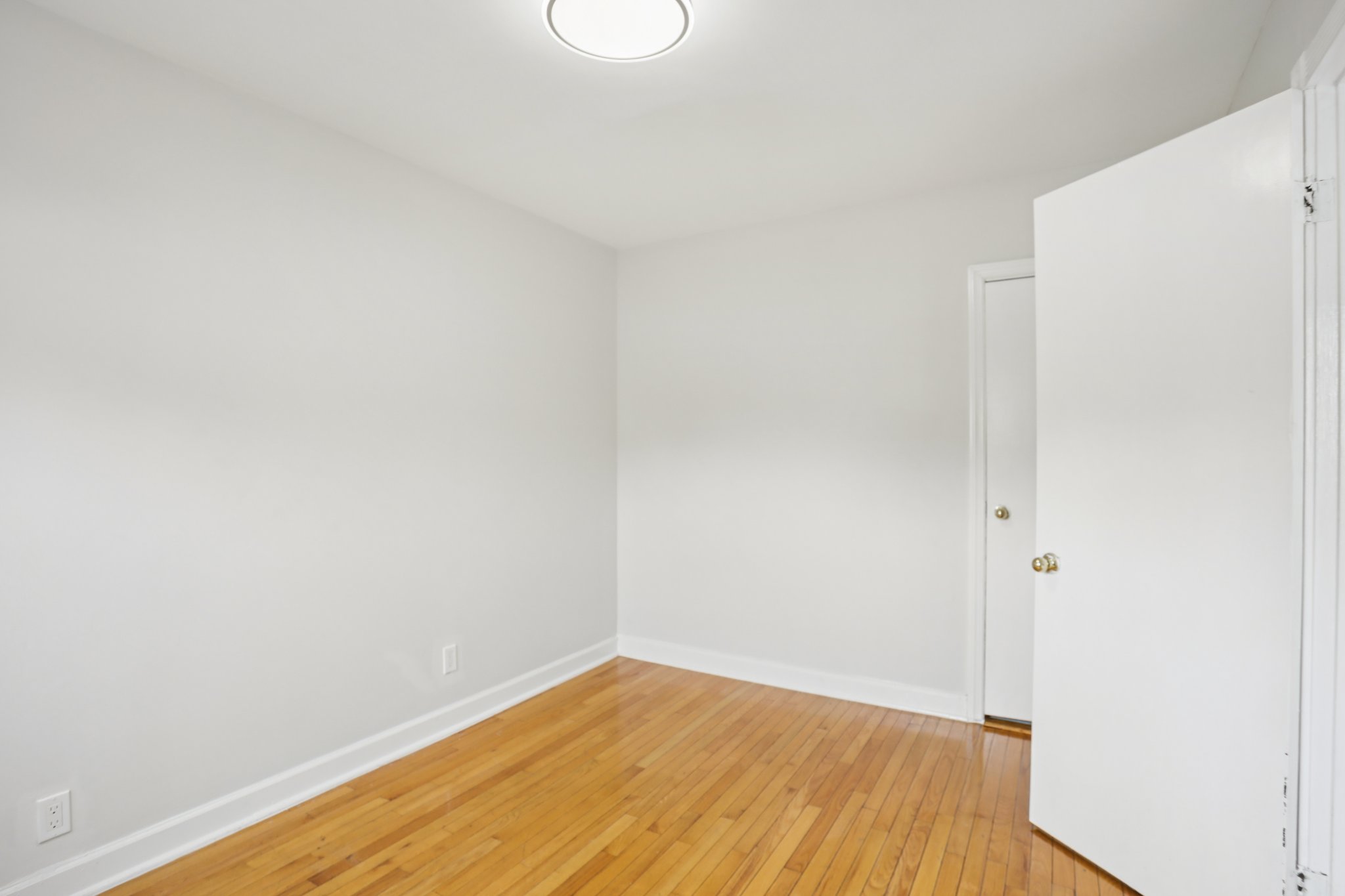 47th St-S0308-015.jpg