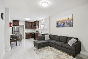 47th St-S0308-006.jpg