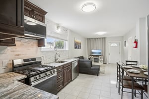 47th St-S0308-011.jpg