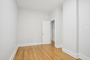 47th St-S0308-043.jpg