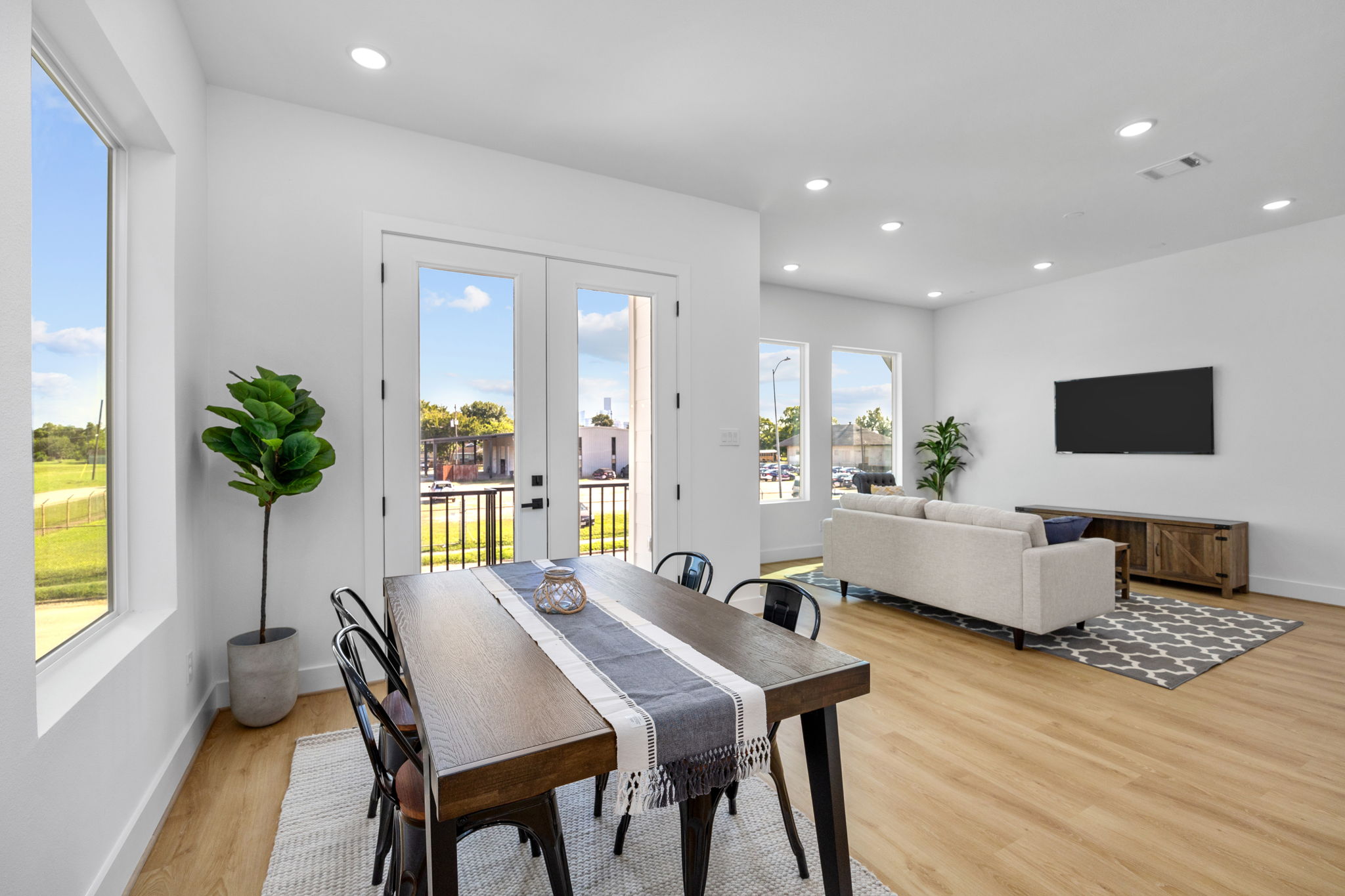 1711 Bardwell St, Houston, TX 77009, USA Photo 9
