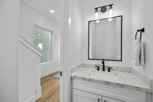 1711 Bardwell St, Houston, TX 77009, USA Photo 10