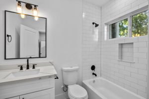 1711 Bardwell St, Houston, TX 77009, USA Photo 7