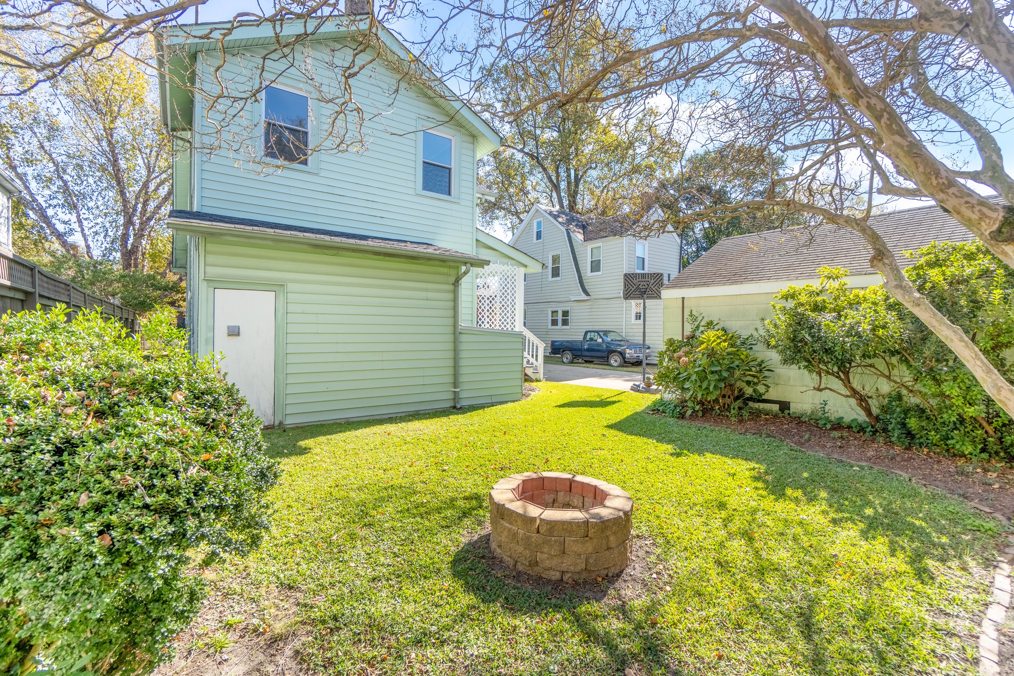 1711 Claremont Ave, Norfolk, VA 23507 American Real Estate Media