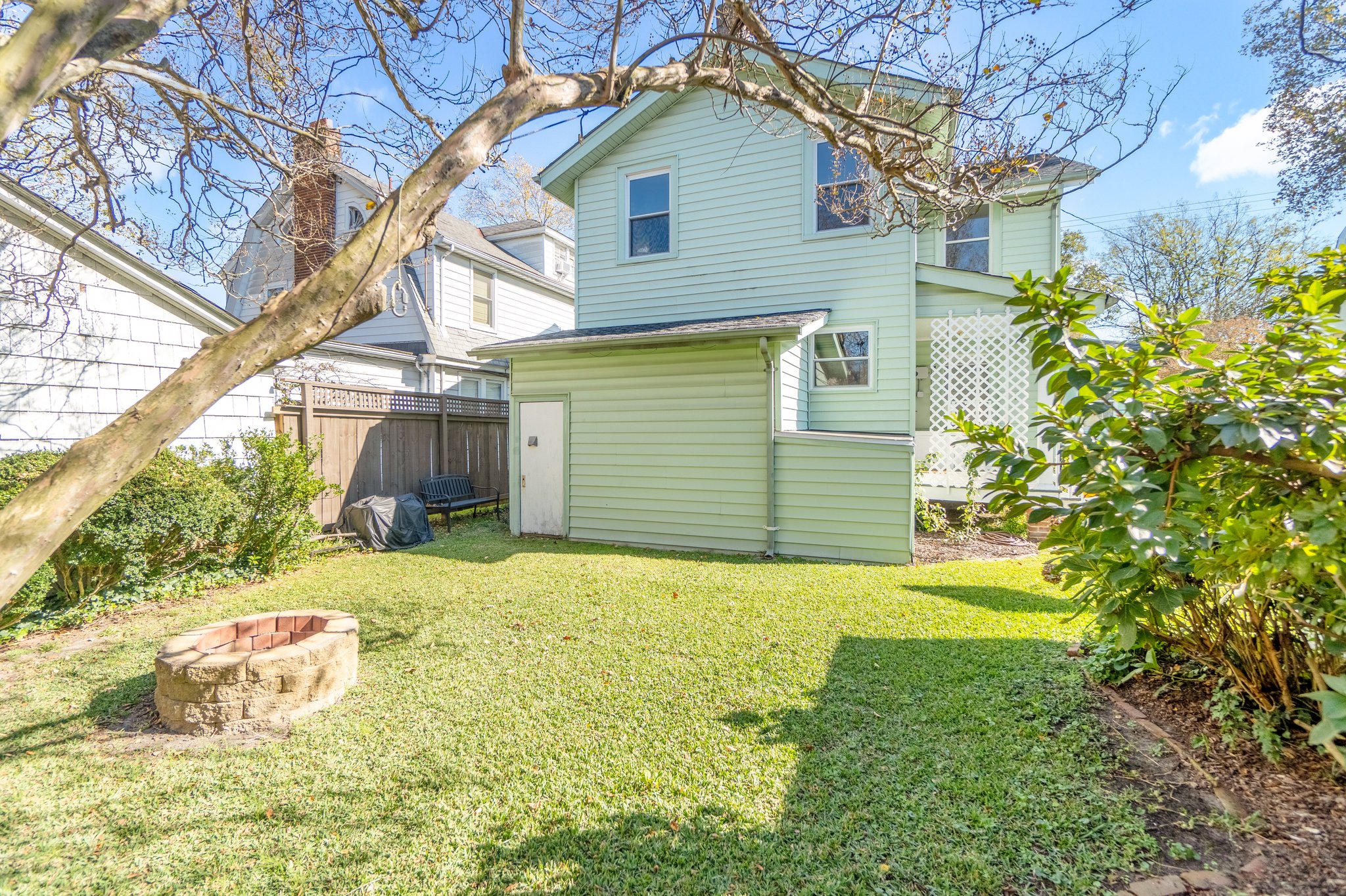 1711 Claremont Ave, Norfolk, VA 23507 American Real Estate Media