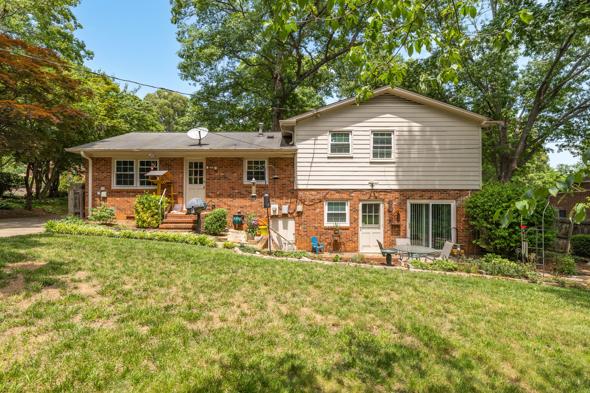 1711 Duval Dr-32