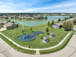  Photo 48