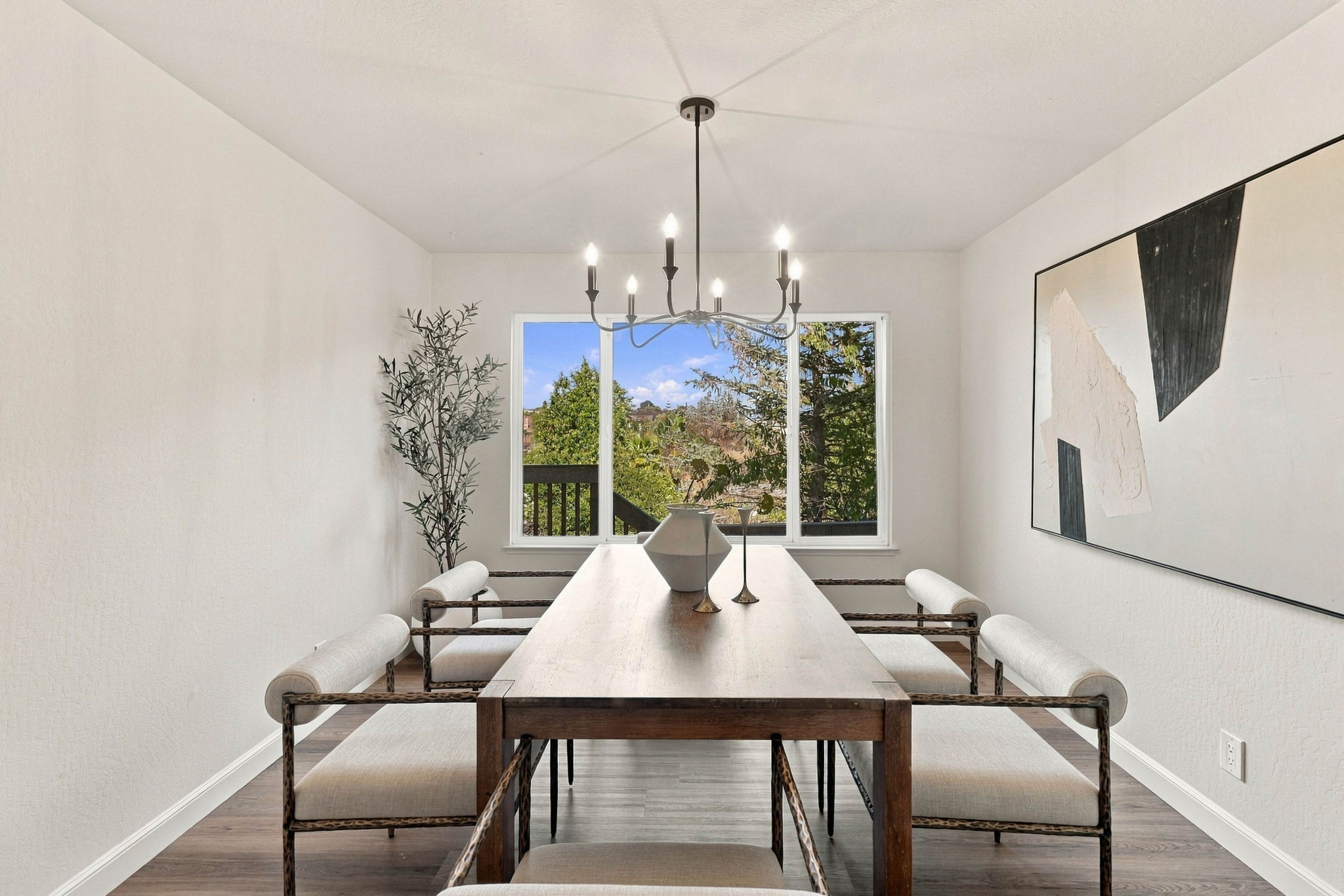 027_F8_1711 Parkwood Dr