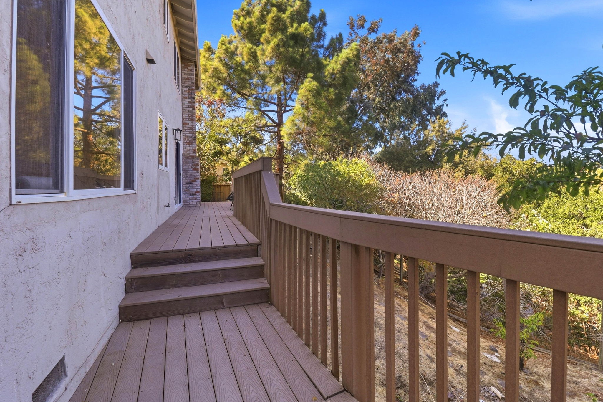 058_F8_1711 Parkwood Dr