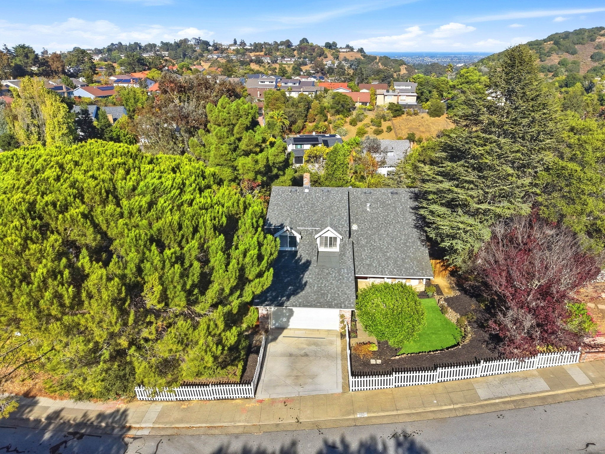 009_F8_AERIAL_1711 Parkwood Dr