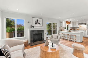 019_F8_1711 Parkwood Dr