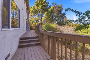 058_F8_1711 Parkwood Dr