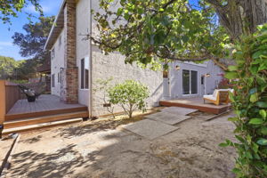 059_F8_1711 Parkwood Dr