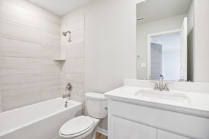 Austin - Lakeside Meadows - 17113 Loch Rd Pflugerville TX 78660 - 033