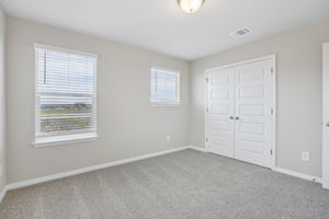 Austin - Lakeside Meadows - 17113 Loch Rd Pflugerville TX 78660 - 040