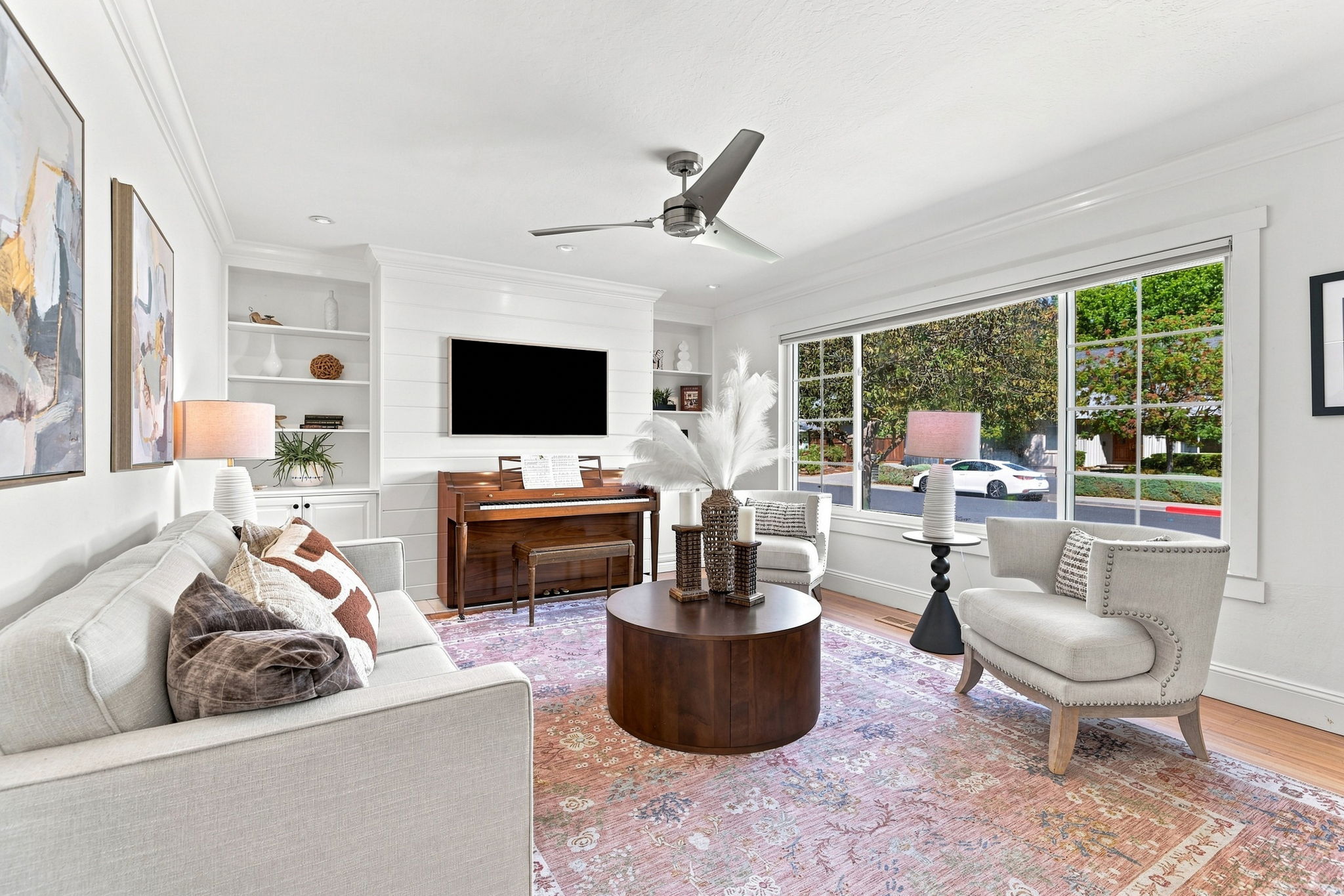 008_F8_1712 Beachwood Way