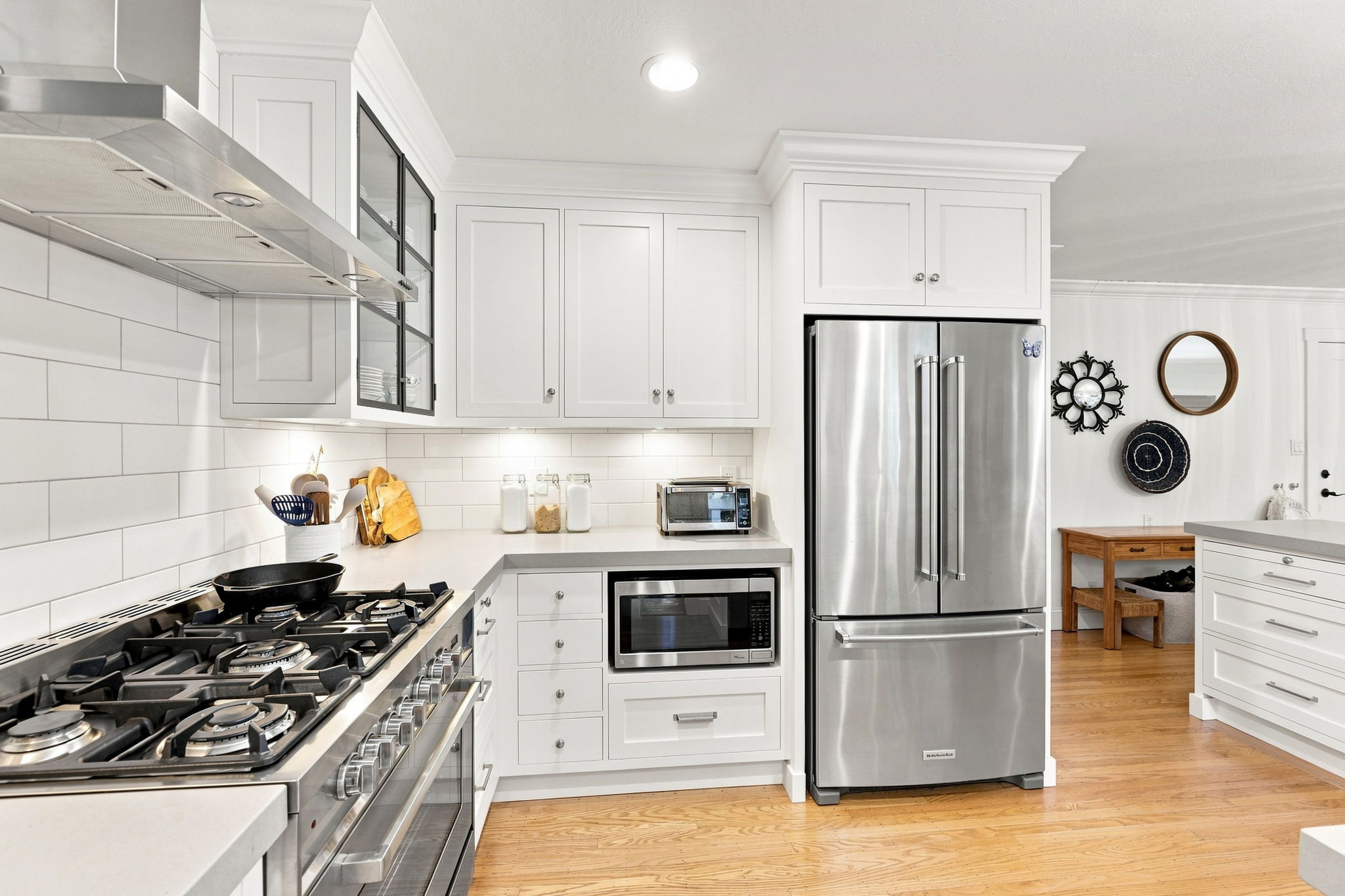 011_F8_1712 Beachwood Way