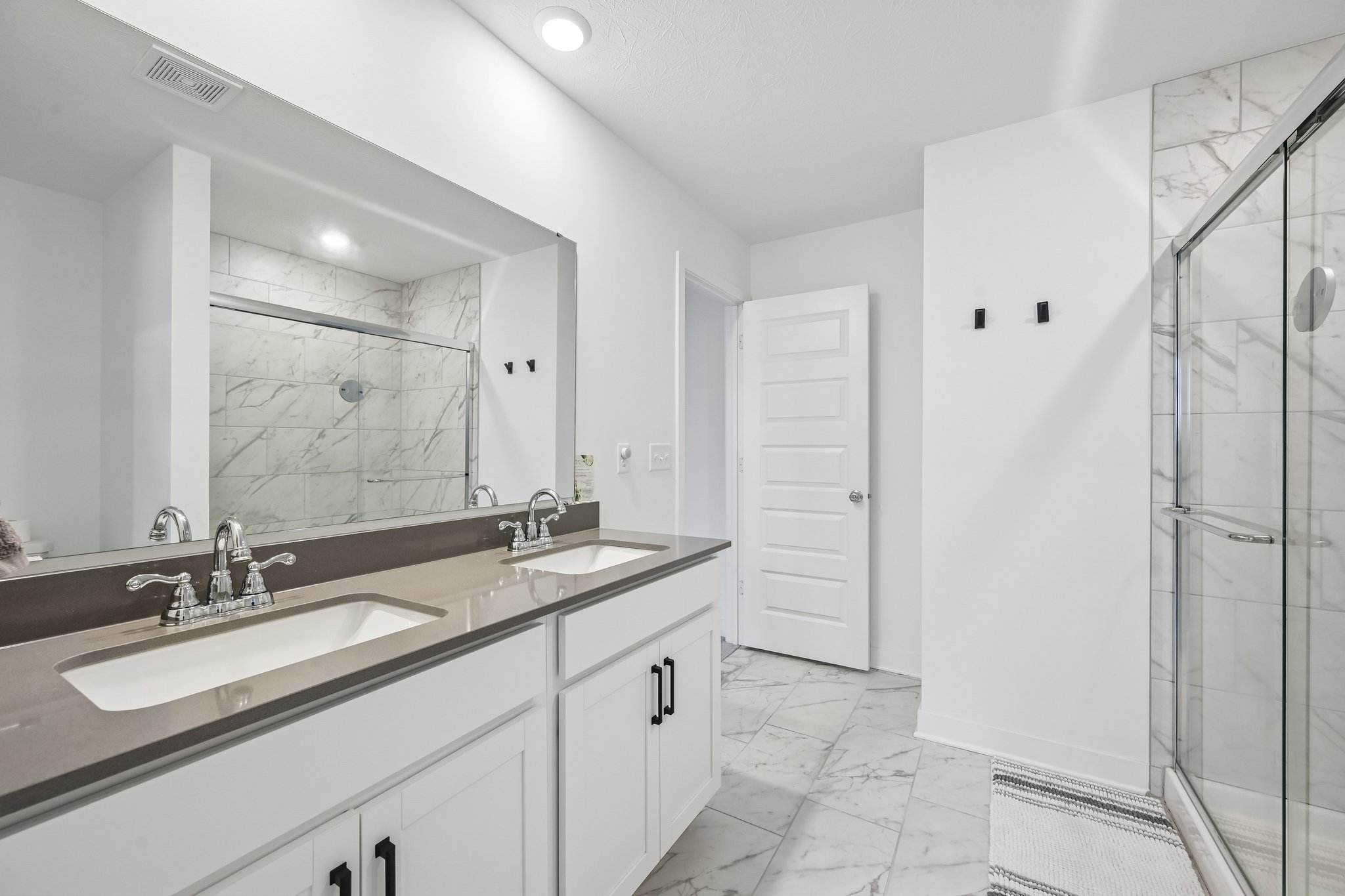 Clifton Ln-S1308-021.jpg