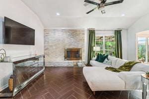 1712 De Vita Rd_009.jpg