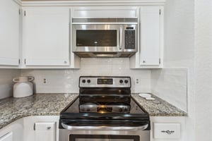 1712 De Vita Rd_017.jpg