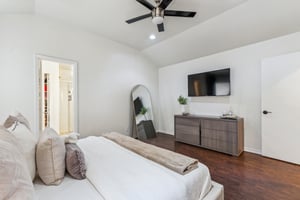 1712 De Vita Rd_023.jpg