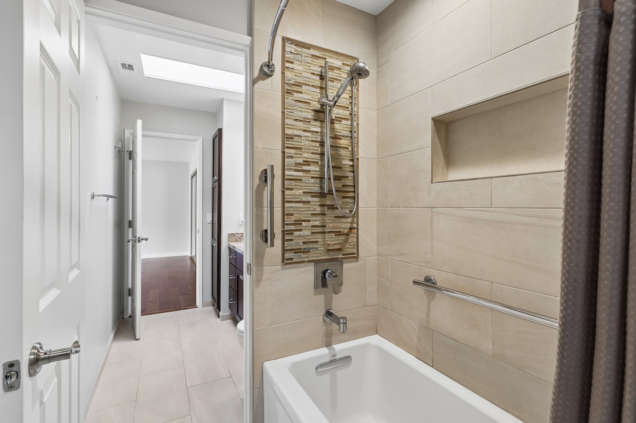 Escalona Dr-S1609-026.jpg