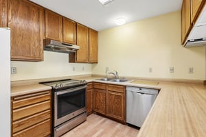 Escalona Dr-S1609-014.jpg