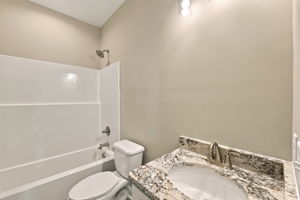  Photo 23