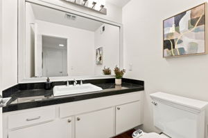  Photo 34