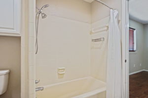  Photo 31