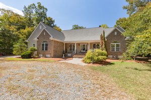 17134 Longview Dr, Smithfield, VA 23430, USA Photo 0