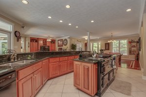 17134 Longview Dr, Smithfield, VA 23430, USA Photo 18