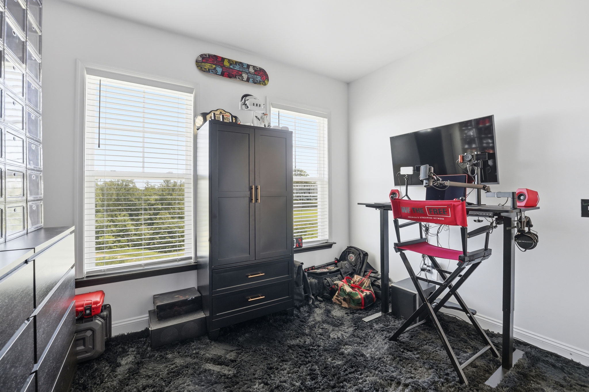  Photo 35