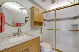 69th Ave W A305-010