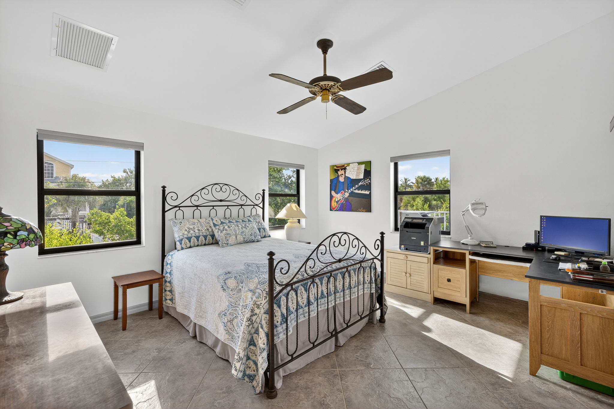 Guest Bedroom 2 - 1 of 2