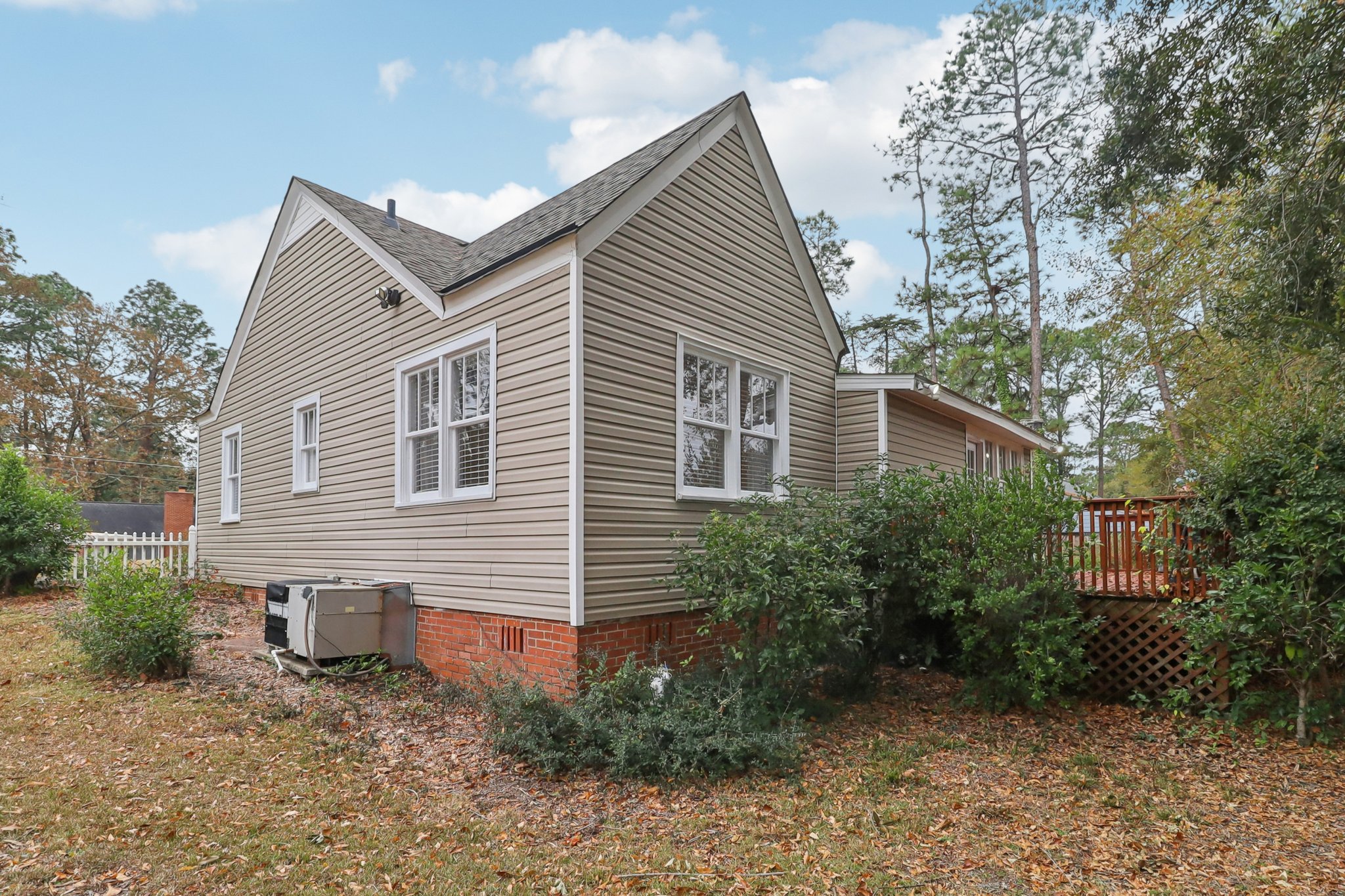 Carolina Dr-S0512-025.jpg