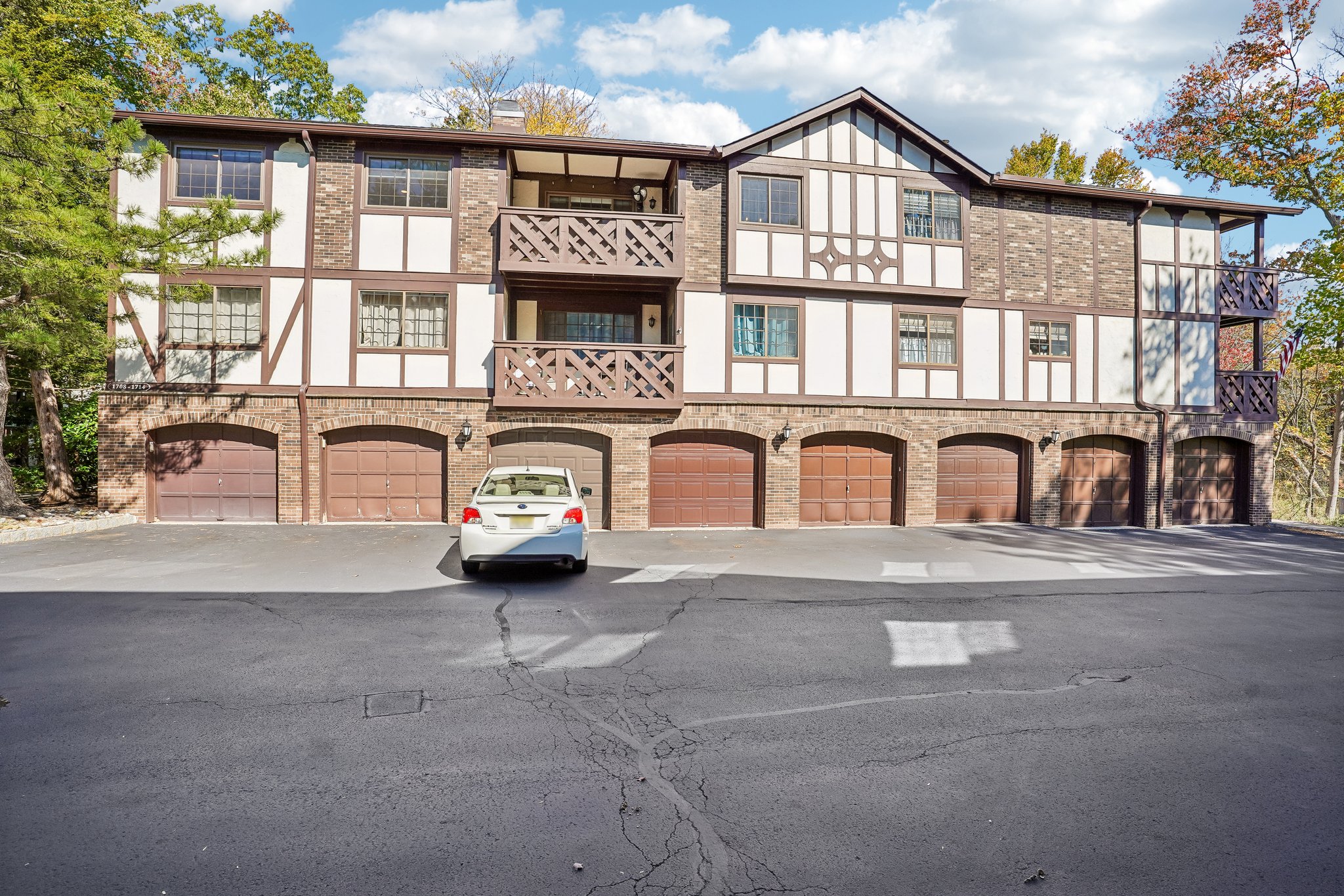 Faulkner Ct-S0810-002.jpg