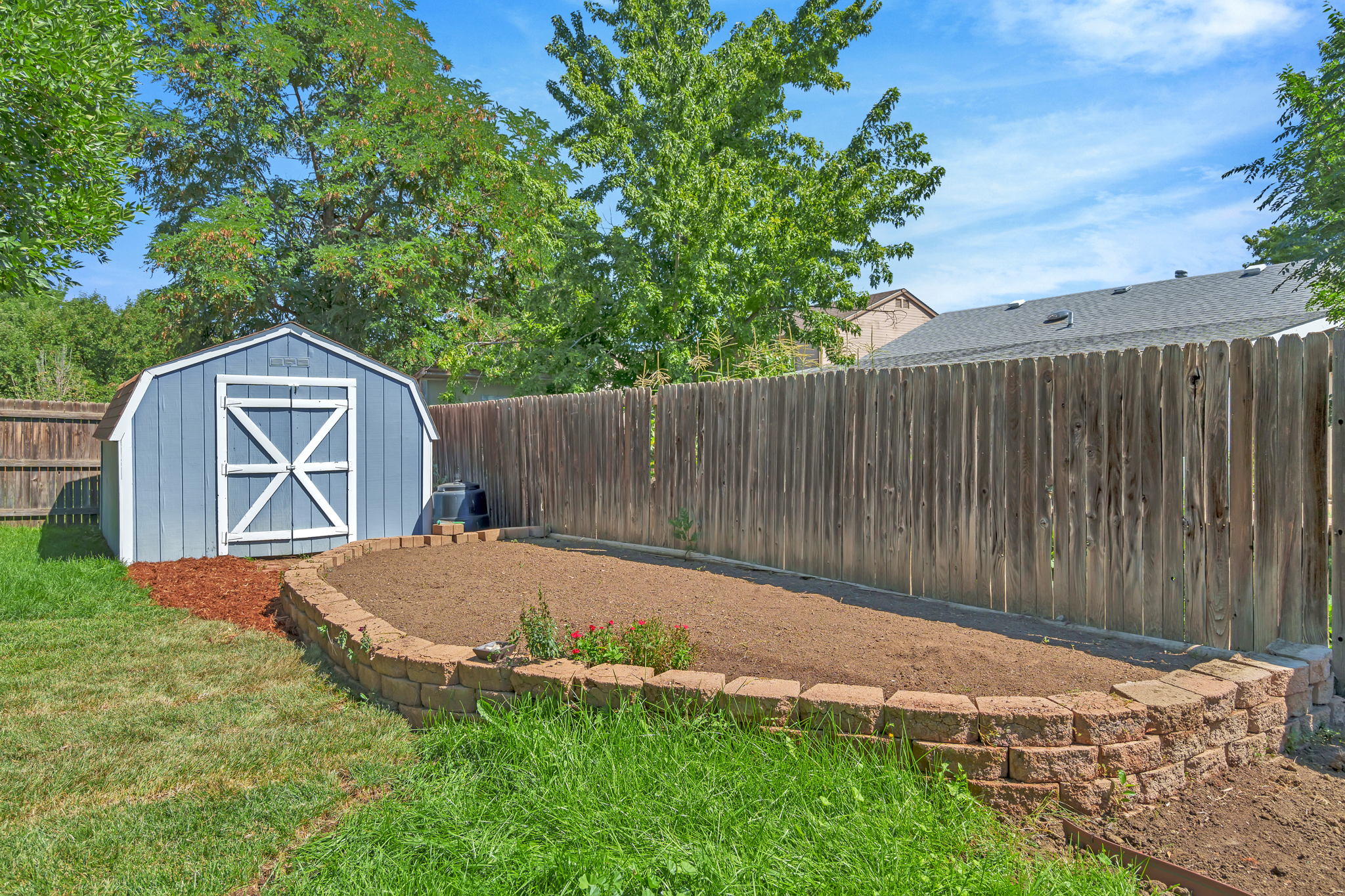  Photo 23