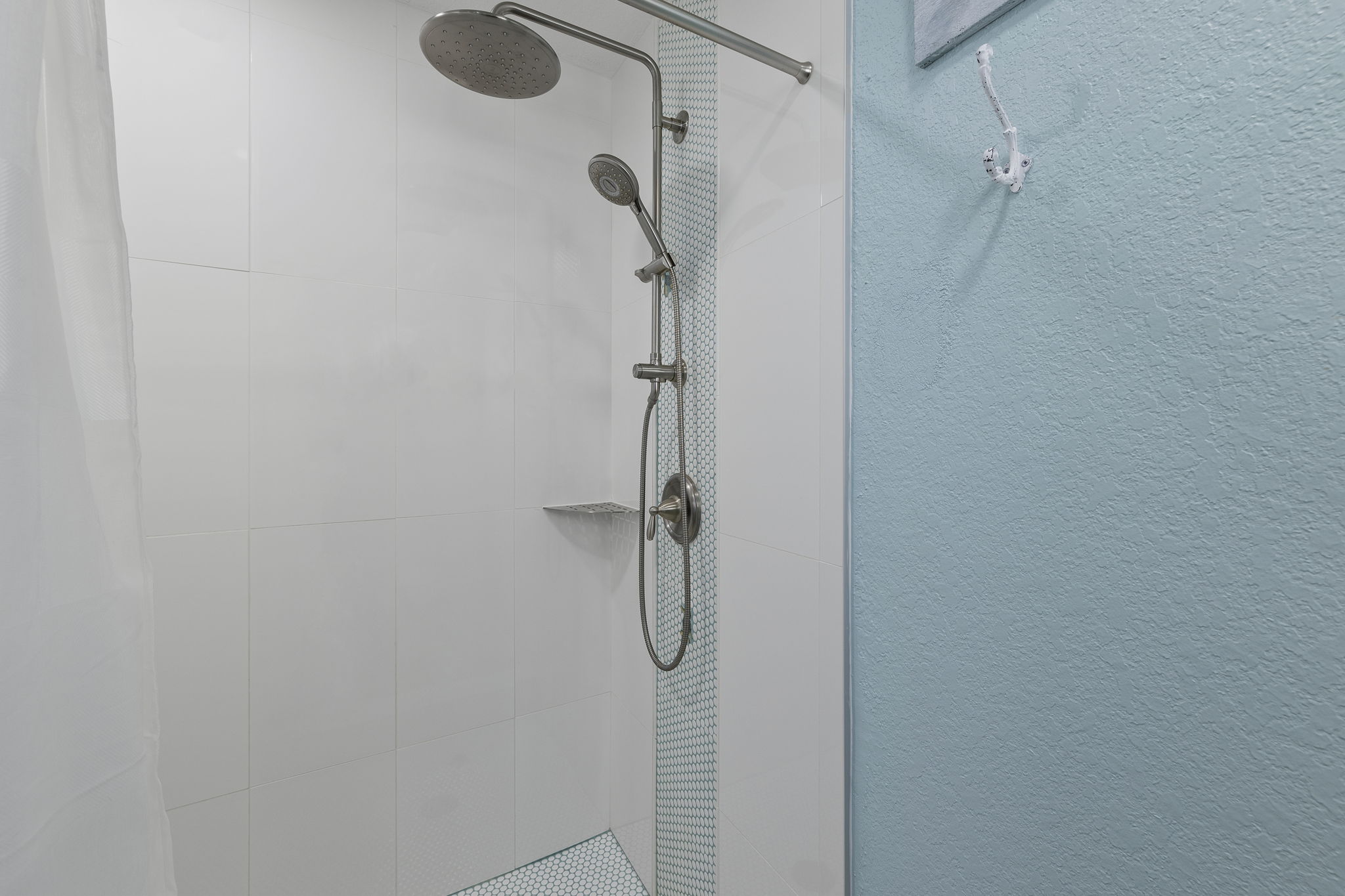 Primary shower 1