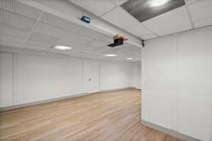  Photo 31