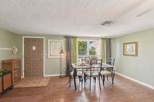 Springdale Dr-S1604-007.jpg