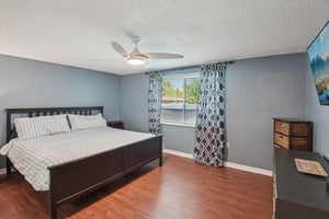 Springdale Dr-S1604-021.jpg