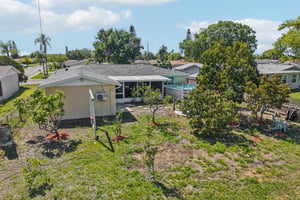 Springdale Dr-S1604-055.jpg
