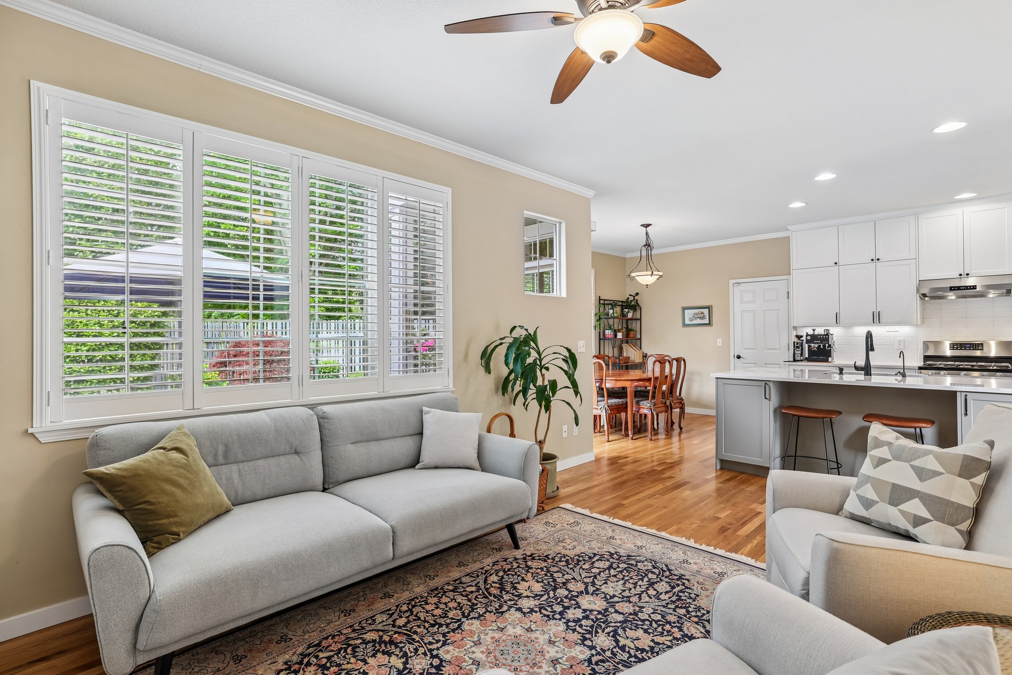 SE 23rd Dr 58-S0905-010.jpg