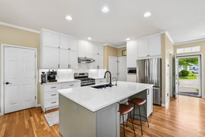 SE 23rd Dr 58-S0905-013.jpg