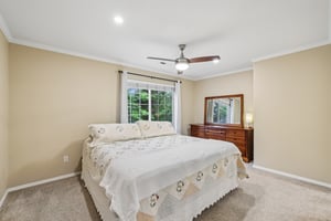 SE 23rd Dr 58-S0905-021.jpg