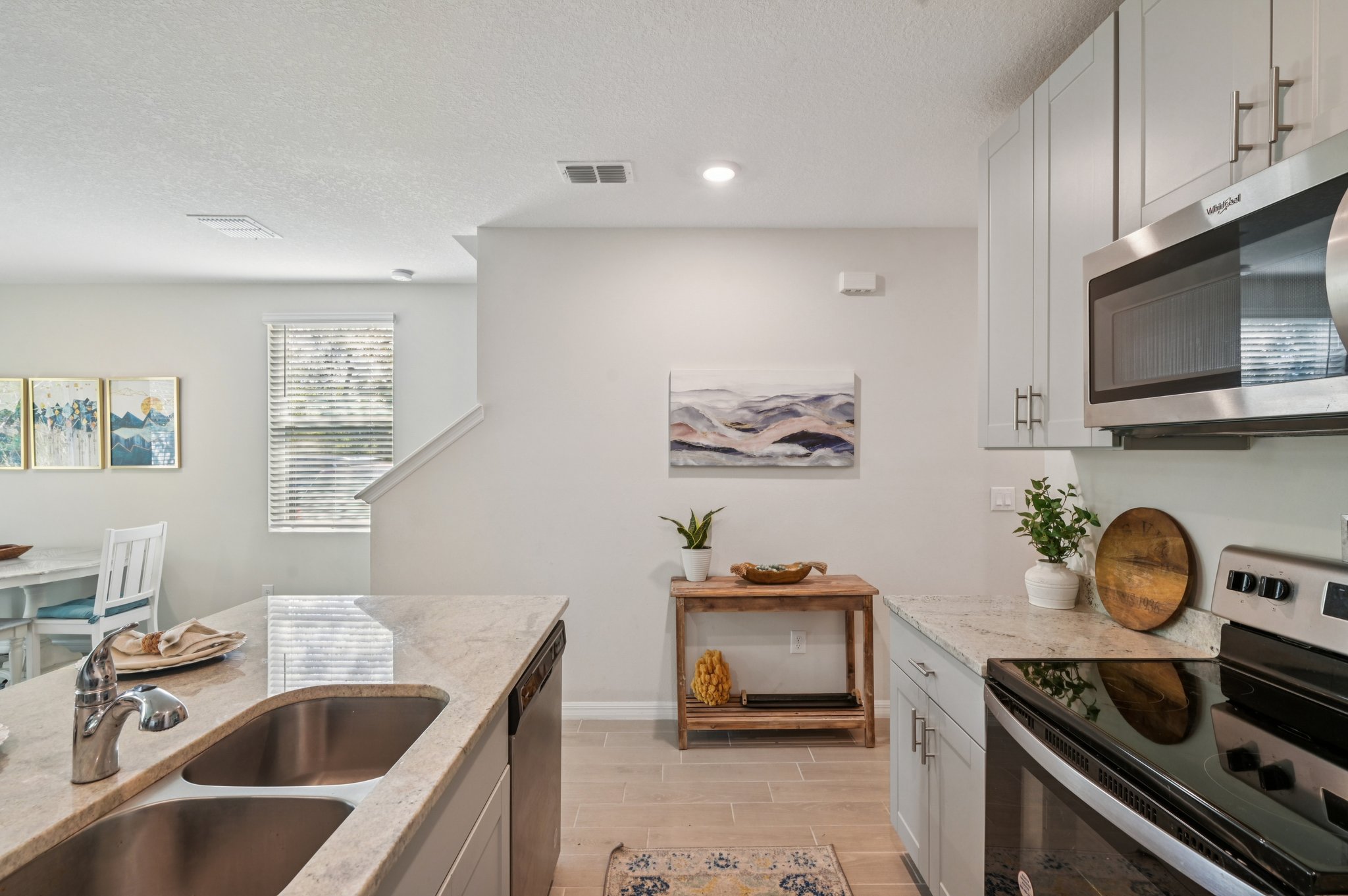 Blowfish Dr-S2011-017.jpg