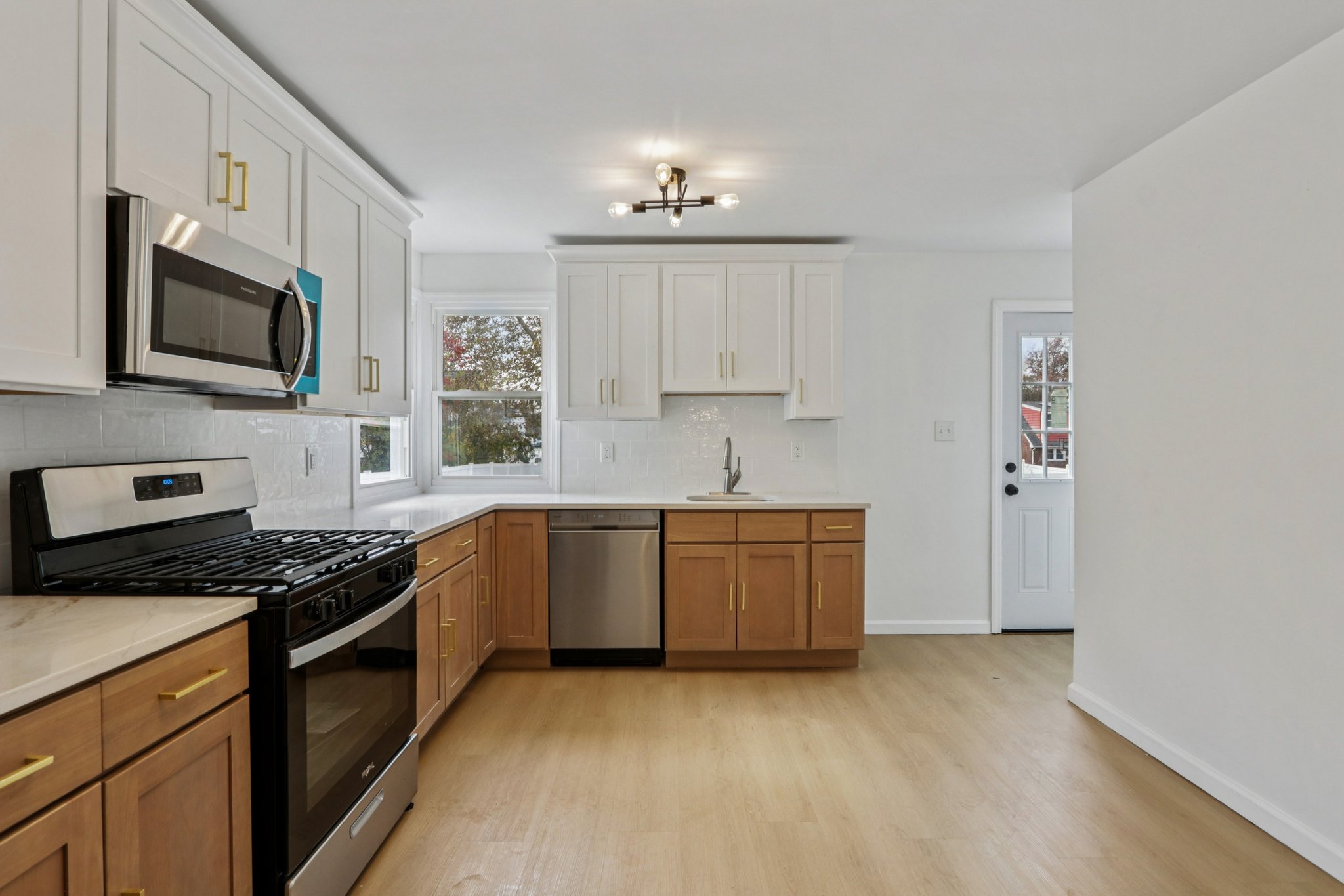 47th St-S3010-013.jpg