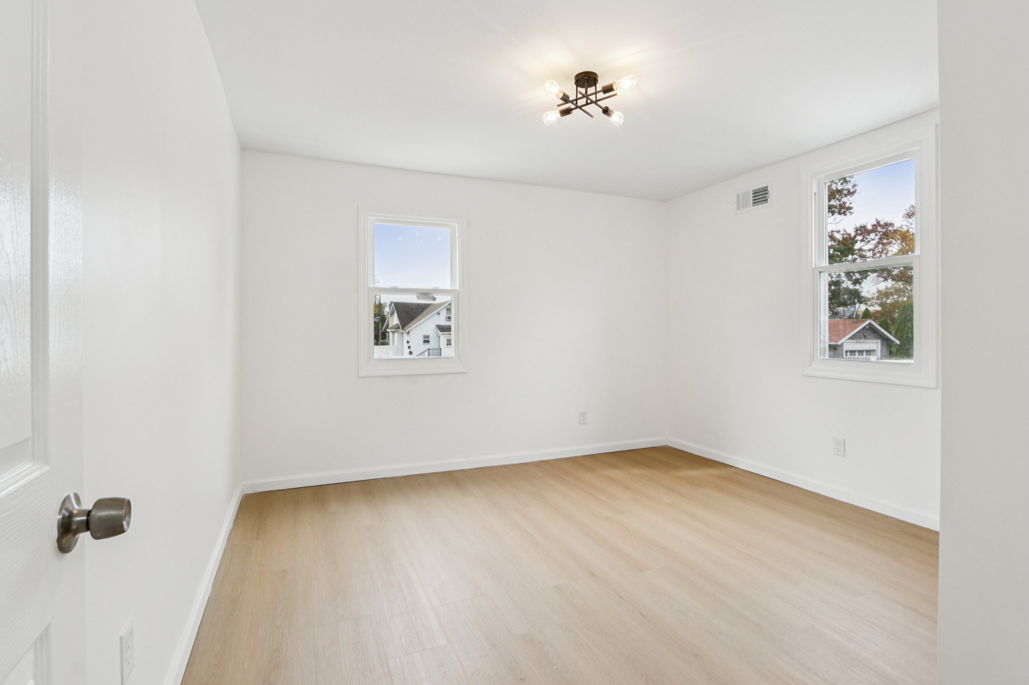 47th St-S3010-019.jpg