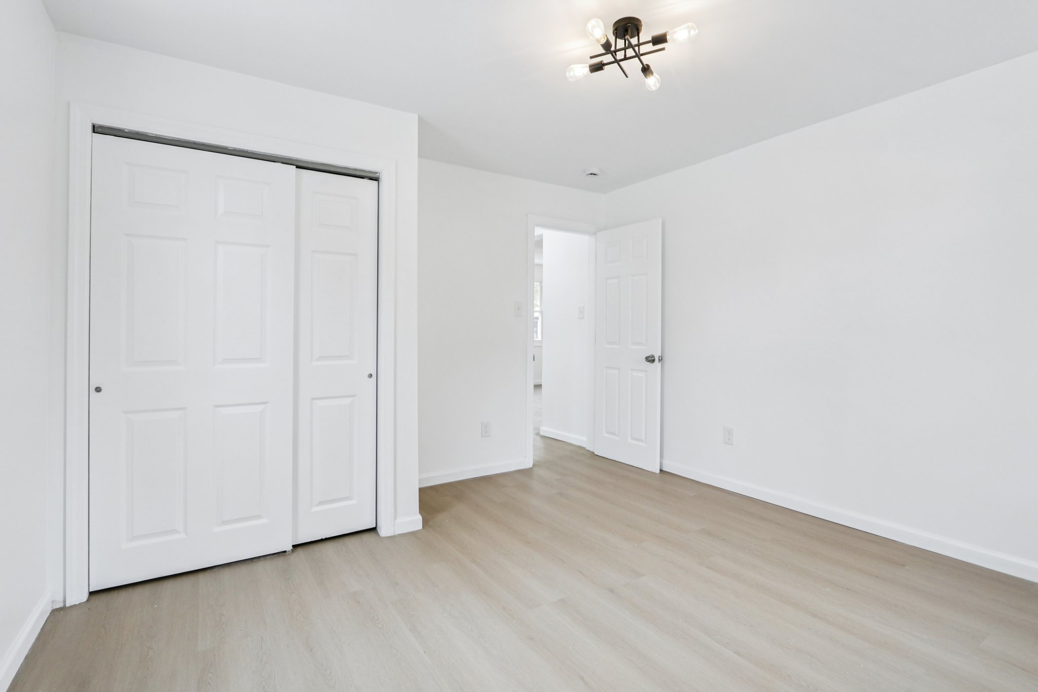 47th St-S3010-021.jpg